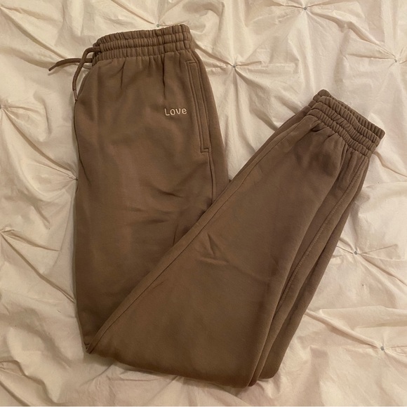 H&M “love” JOGGERS in TAUPE BROWN - Picture 3 of 5